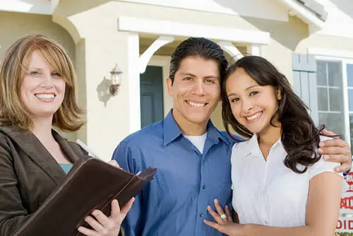 Real Estate agent selling a home while virtual receptionists take calls